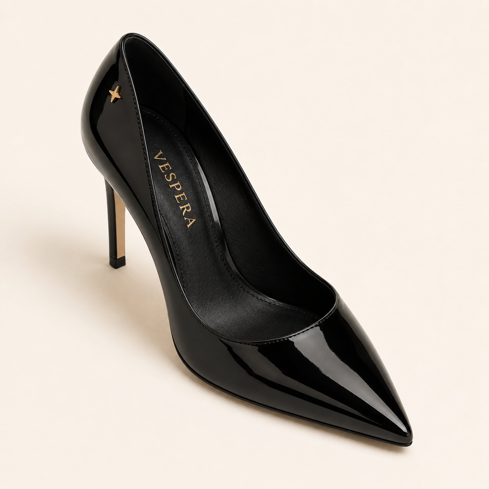 Lucienne Pump 90 — Noir Patent