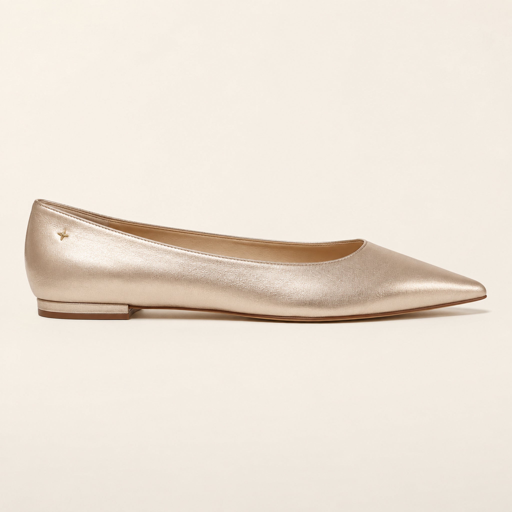 Solène Pointed Flat — Champagne